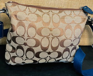 COACH Early 2000s Penelope Sig Small Turnlock Crossbody w Blue Patent Detail