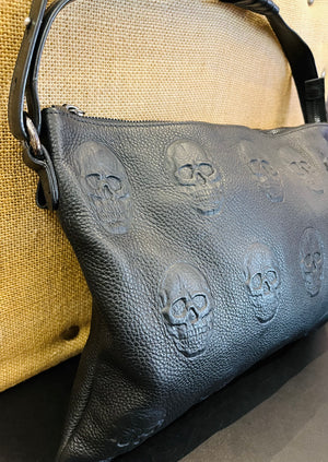 IO Pelle 14” Black Skulls Shoulder Zip Bag Italian Leather Exc Condition! used