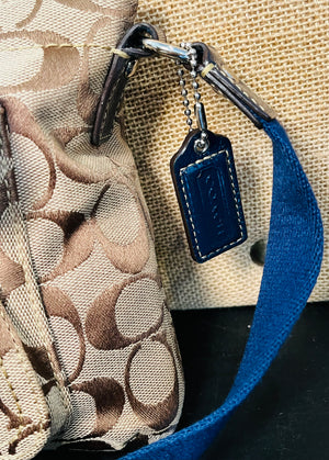 COACH Early 2000s Penelope Sig Small Turnlock Crossbody w Blue Patent Detail