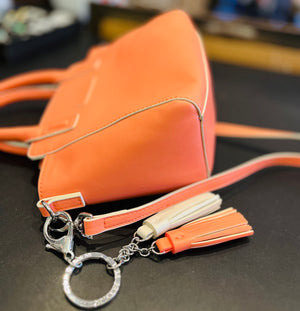 Vera Bradley Faux Leather Mini Peach Crossbody Top Zip Tassel Keyring Gently Used