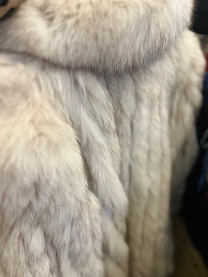 VTG Saga Real Fox White Fur Long Sleeve size XL