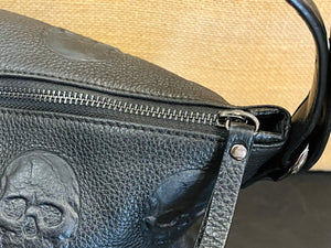 IO Pelle 14” Black Skulls Shoulder Zip Bag Italian Leather Exc Condition! used