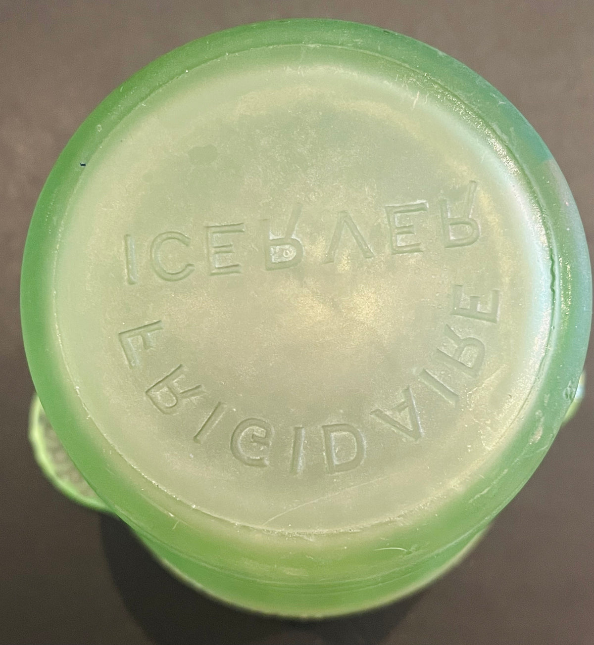 1930s Frigidaire Refrigerator Green Uranium ICERVER Glass Bucket