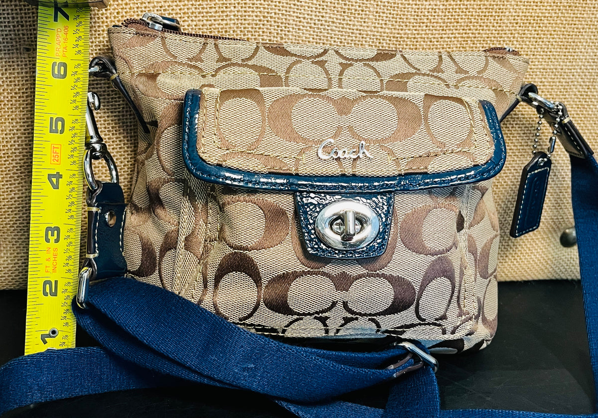 COACH Early 2000s Penelope Sig Small Turnlock Crossbody w Blue Patent Detail