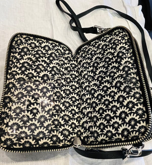 Vera Bradley Classic 6.5” RFID All-in-One Crossbody Wallet Adjustable Strap BLACK 🔥