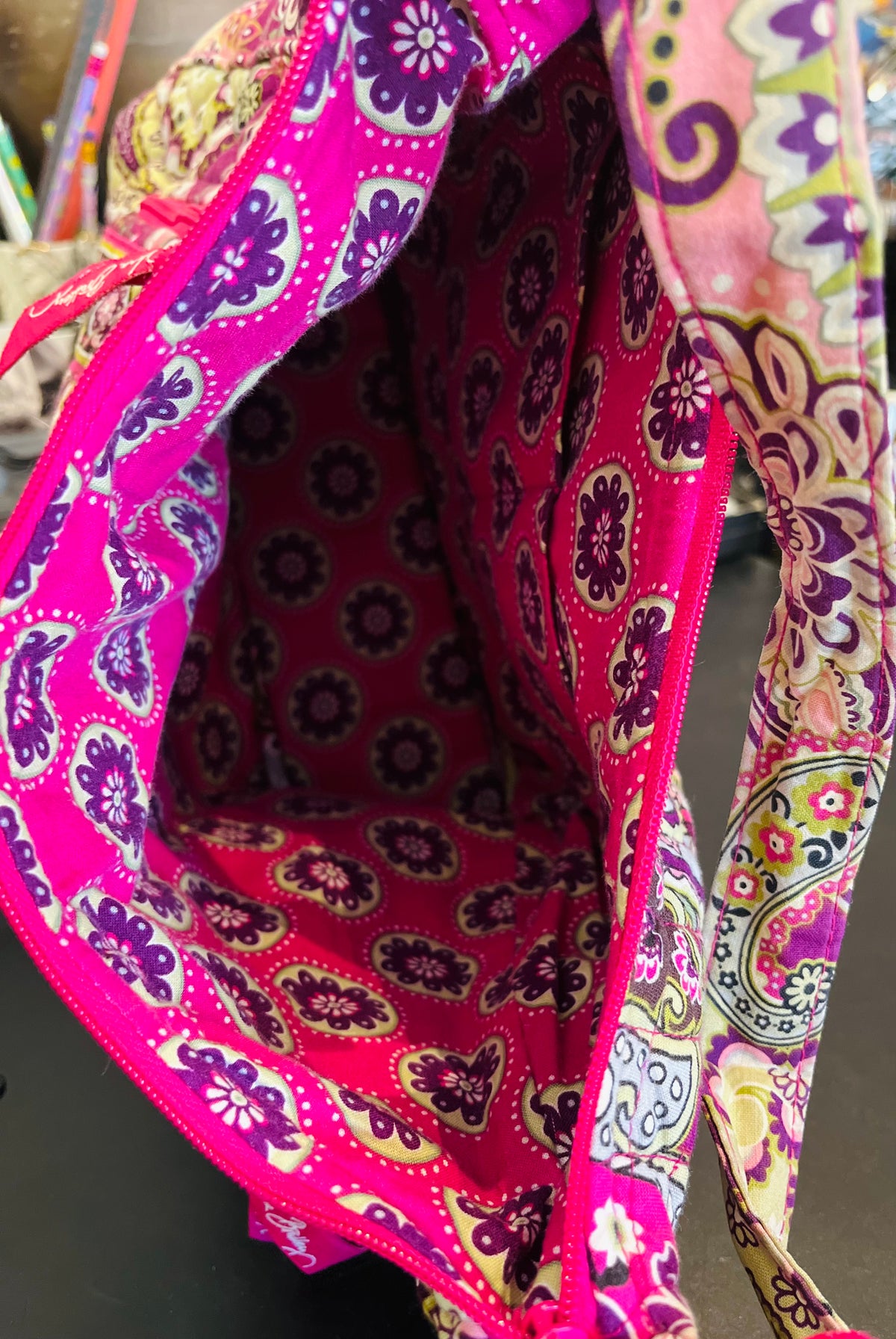 Vera Bradley Berry Paisley Quilted Cotton 12” Shoulder Bag GUC!