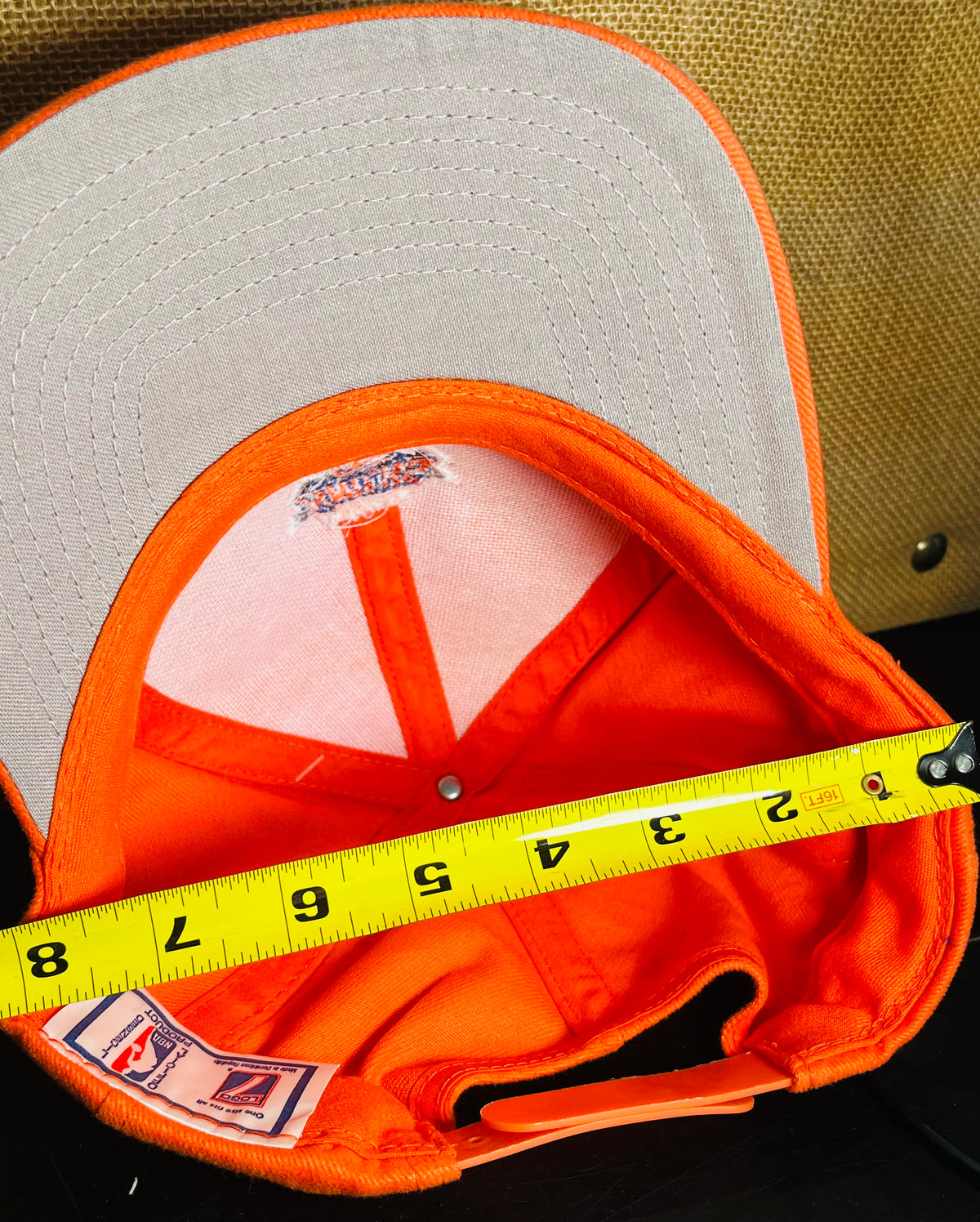 VTG New York KNICKS Orange Cap w Honorary Twin Towers w Tags!