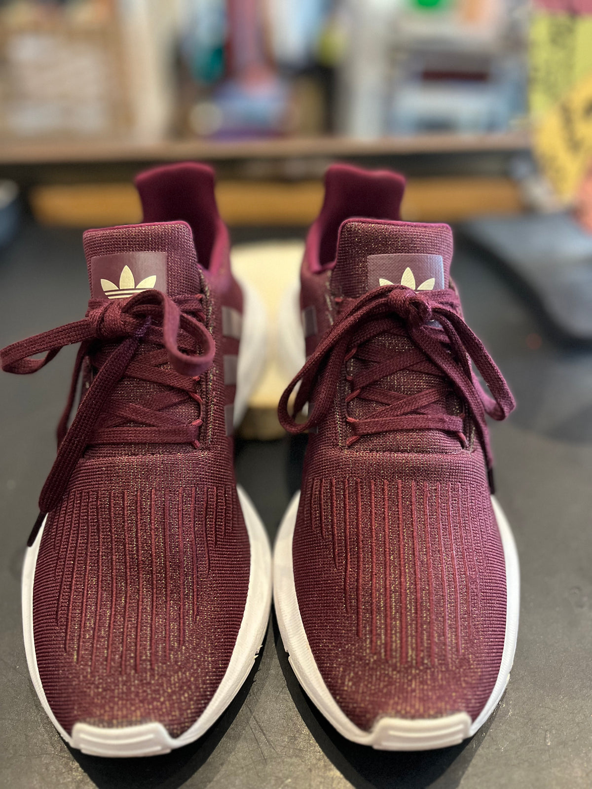 ADIDAS Vergubdy Sparkle Sneakers Women Size 7.5”