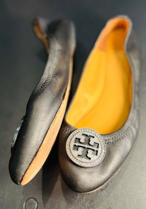 Tory Burch Leather Ballet Shoes in Black Size 6.5 GUC!