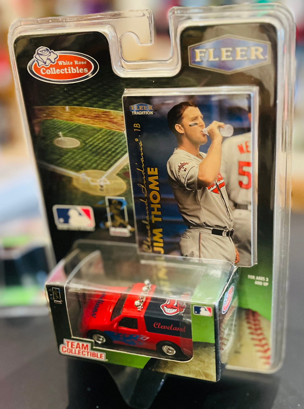 Vtg White Rose Collectibles by Fleer Baseball Diecast Vehicle and Trading Card