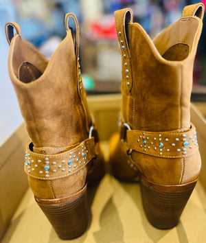 Jessica Simpson Koxia 2 Turquoise Stud Tan Western Pointed Toe Block Heel Boots sz 8M w Original Box