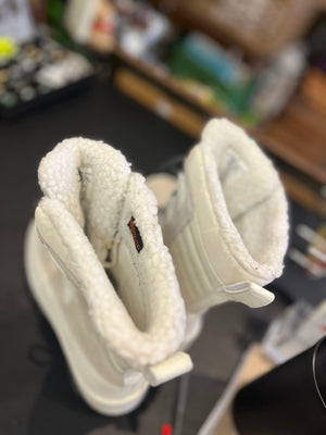Thermalite White Snow Boots Lace Up Fleece Trim Sz5