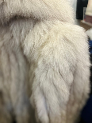 VTG Saga Real Fox White Fur Long Sleeve size XL