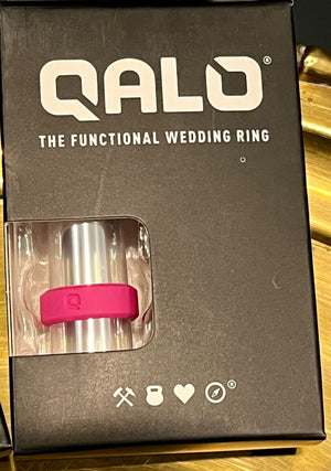 QALO The Functional Wedding Ring Women’s Sz5-7 Dbl Stack BlkBlue LOVE, PINK USED