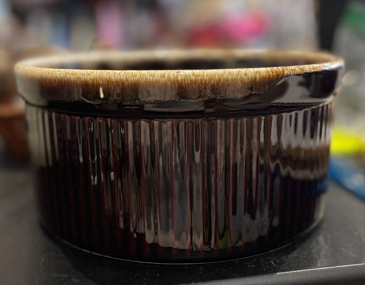 Pfalzgraff Brown Drip Glaz Ribbed Gourmet Soufflé Casserole 8” Dish