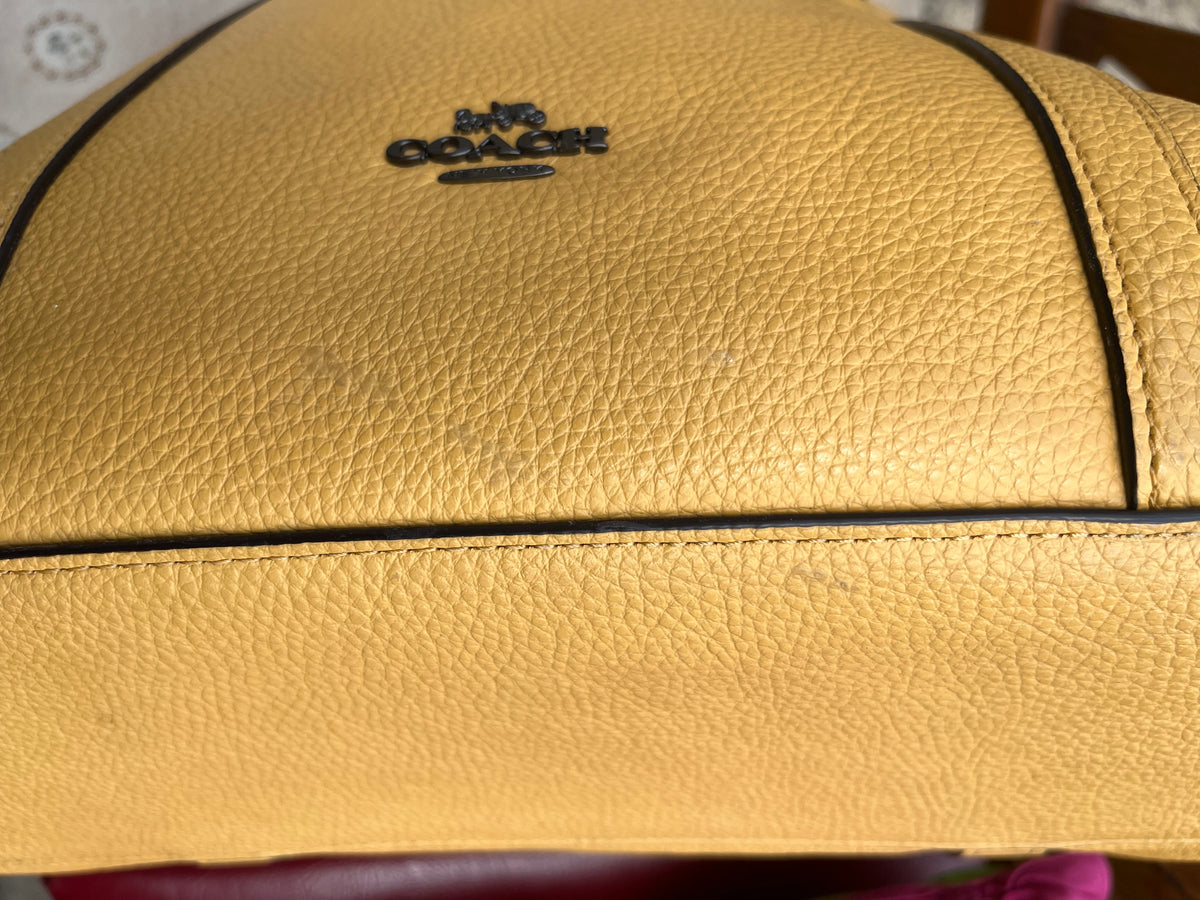 COACH Vtg Yellow w White Band 16” Large Zip Shoulder Bag Purse GR8 Used Condition!