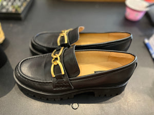 Nine West Black Loafers w Gold Hardware sz9 Women