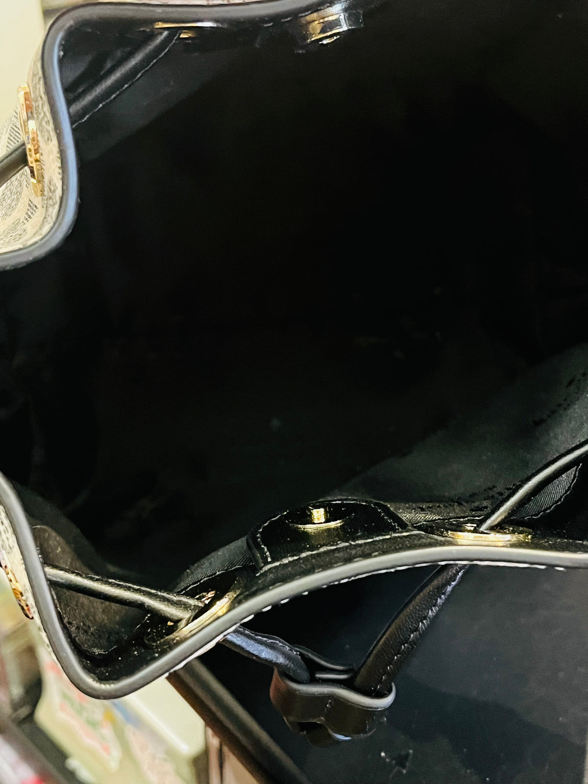 Trending Kate Spade Small Flower Bucket Bag Black Excellent Used Condition!