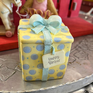 Precious Moments Happy Birdie Bday Both Figurine opens USED