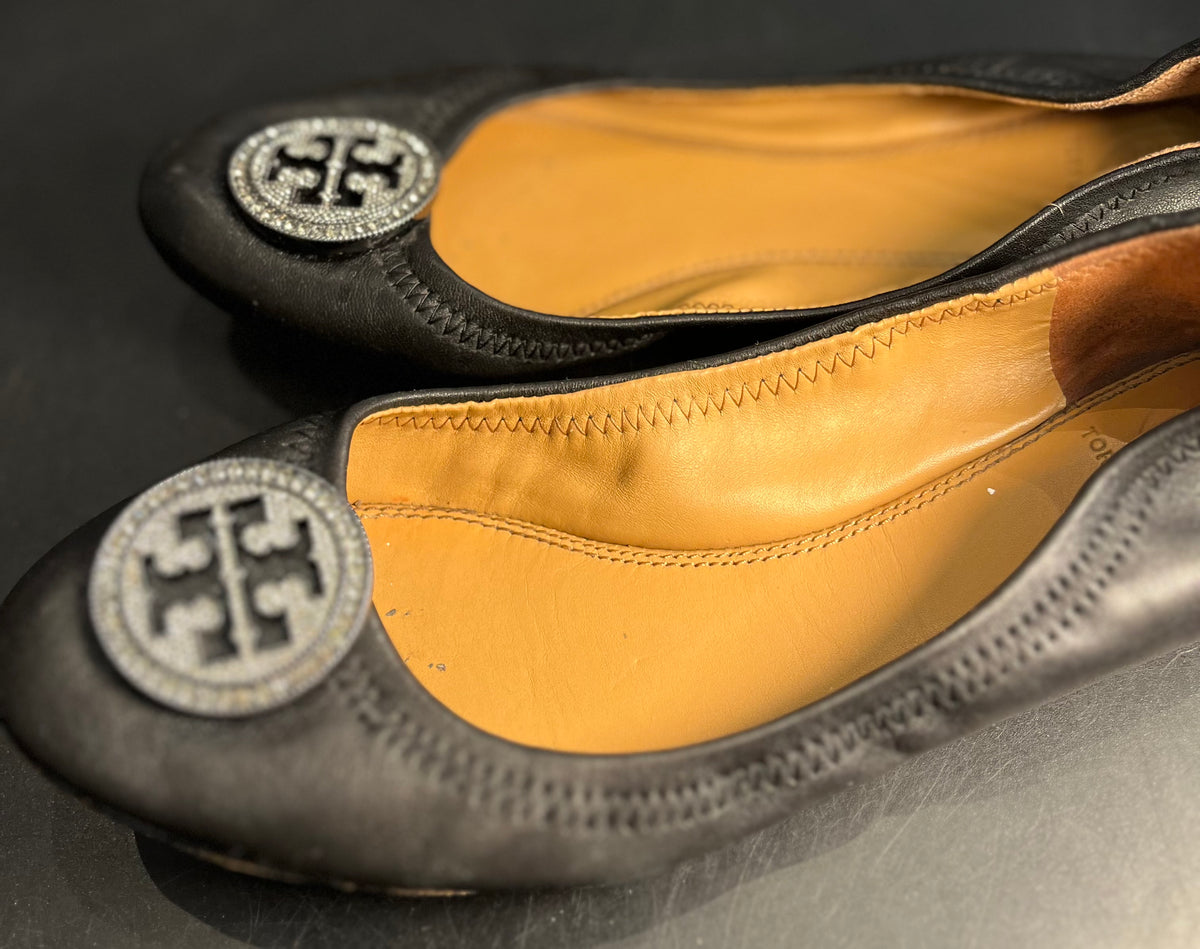 Tory Burch Leather Ballet Shoes in Black Size 6.5 GUC!