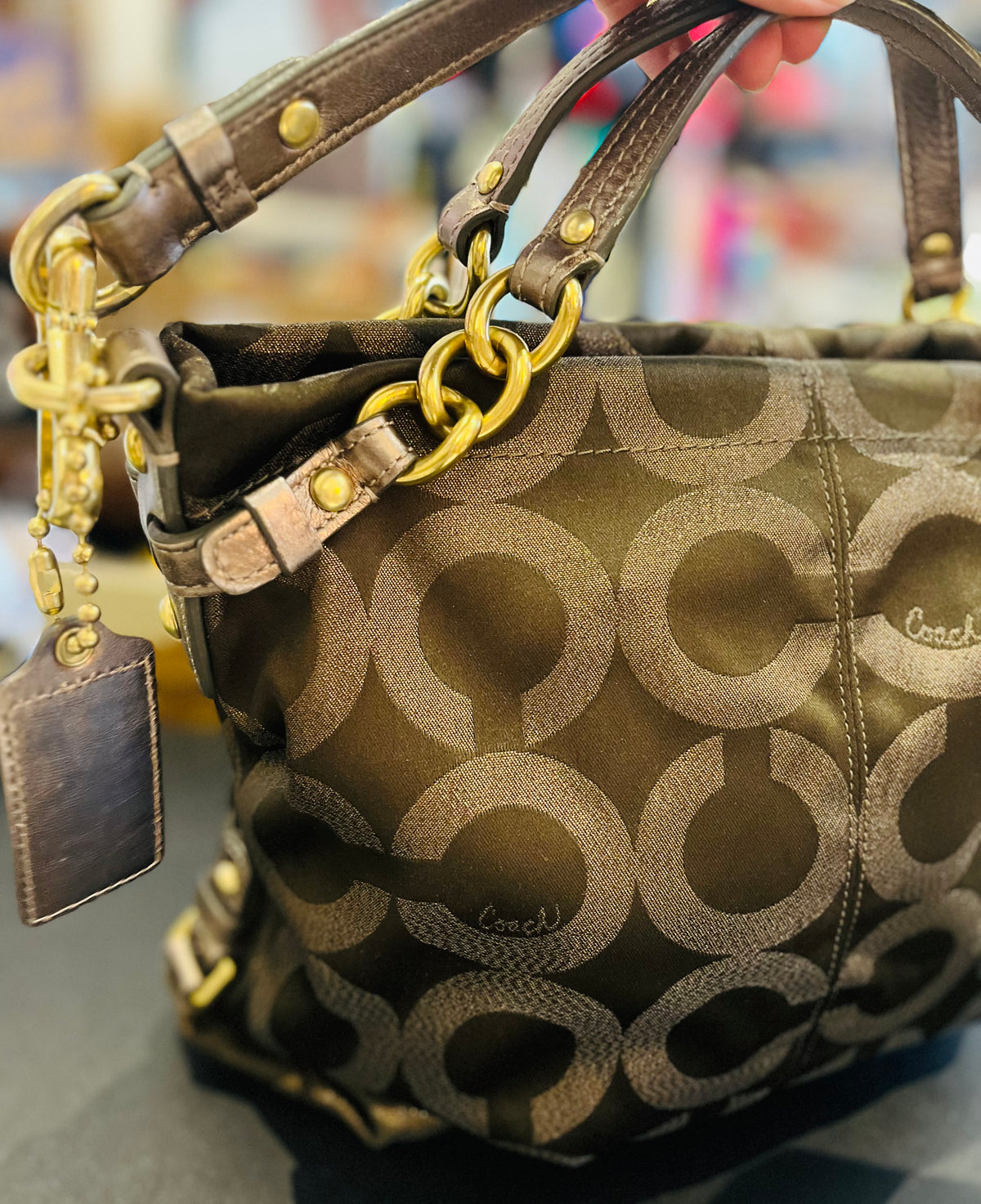 Authentic COACH #60971-1444 Op Art Brooke Metallic Bag w Brass Hardware and Tag