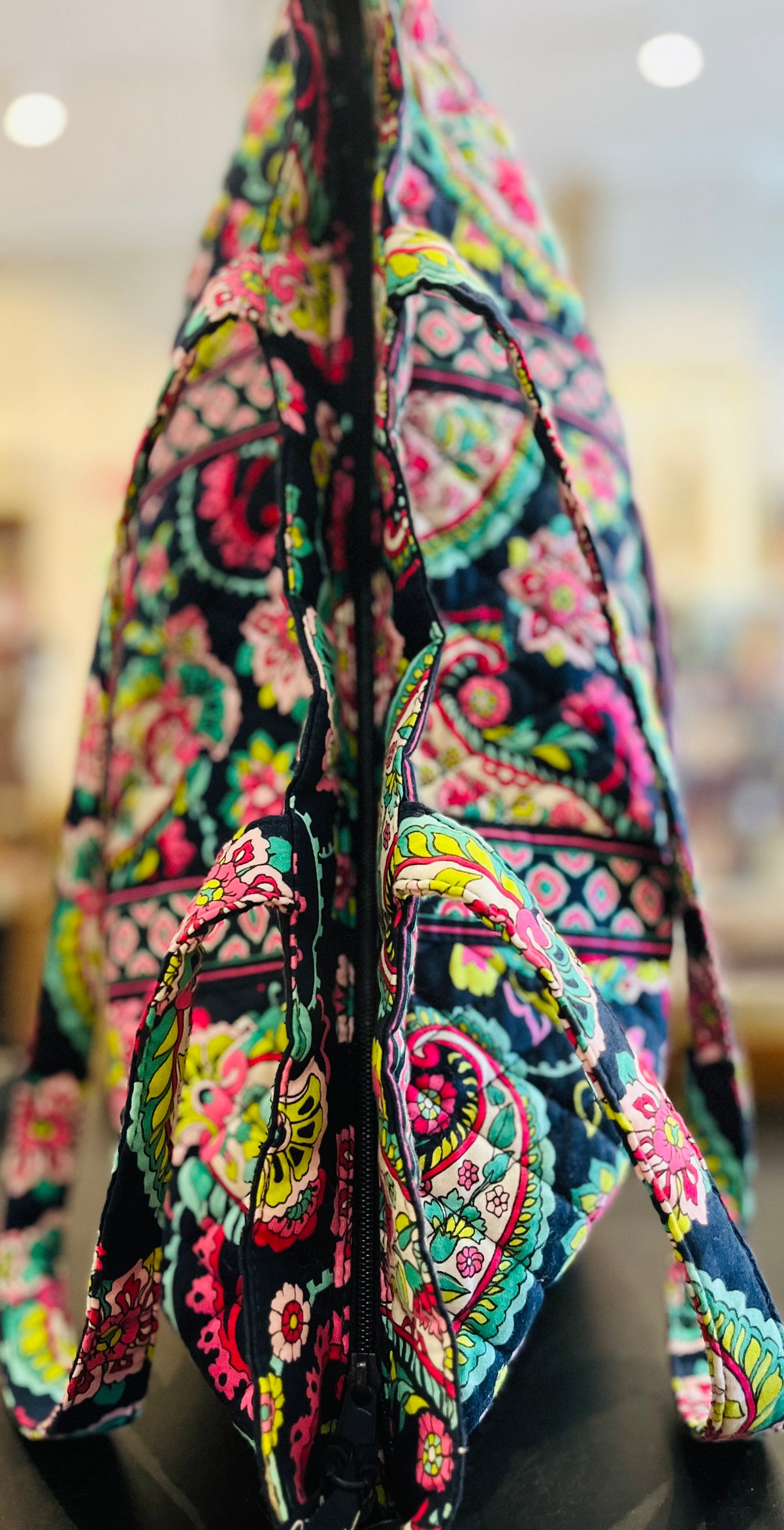 Vera Bradley Black Pink Large 12”x18” Tote Shoulder Bag w Zip Top Closure - A Beauty! EUC