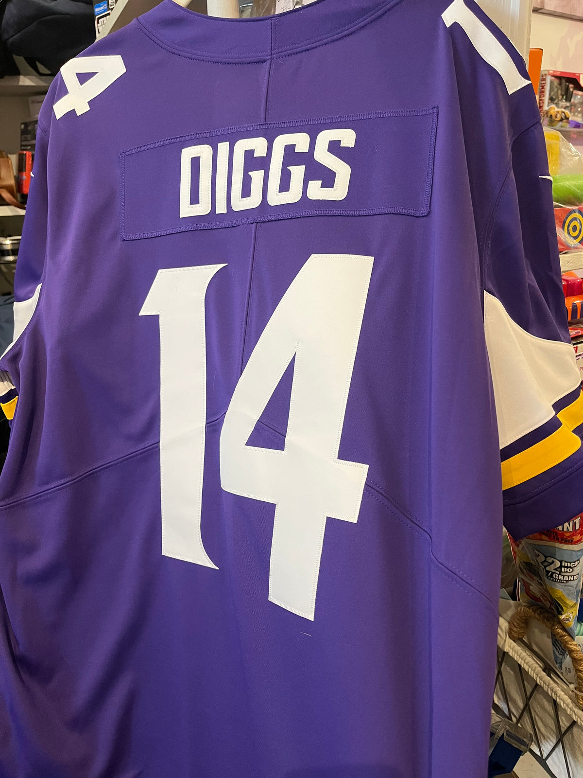 Vikings 14 Diggs XL Jersey GUC!