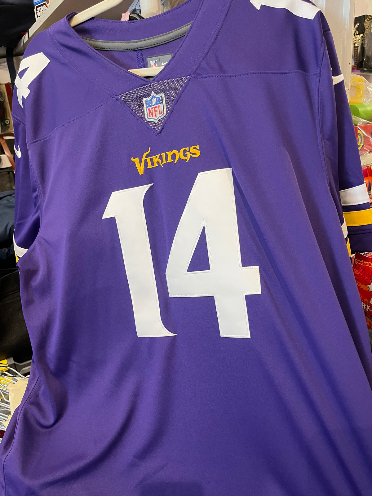 Vikings 14 Diggs XL Jersey GUC!