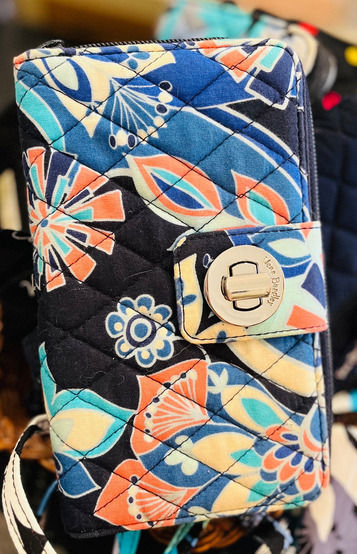 Vera Bradley Floral RFID Twist Closure Zip Around 7.5”x 4.5”Wallet Gently Used!