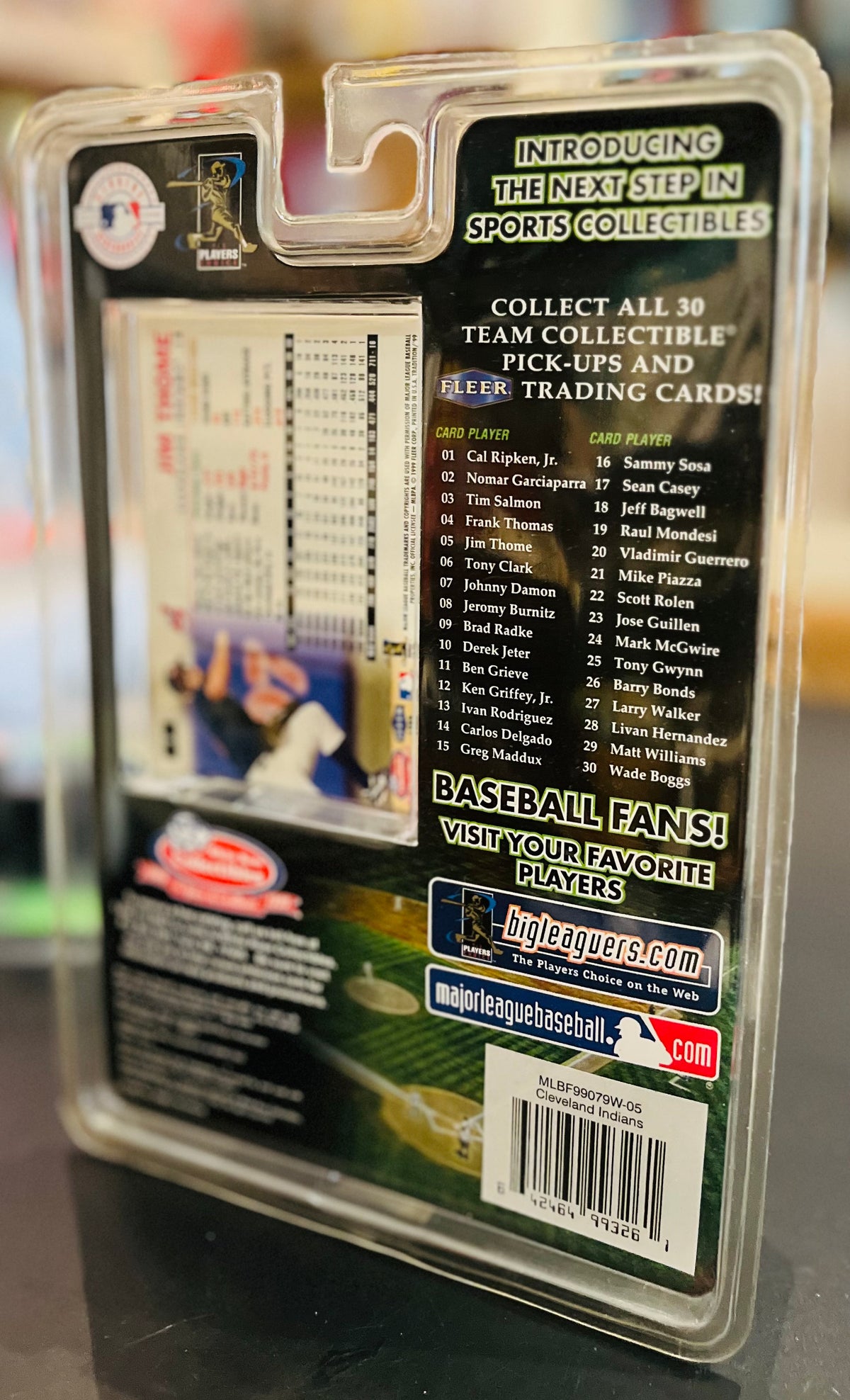 Vtg White Rose Collectibles by Fleer Baseball Diecast Vehicle and Trading Card