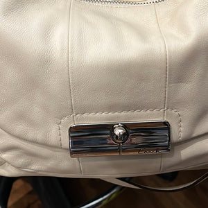 COACH hobo white leather bag with dust bag USED