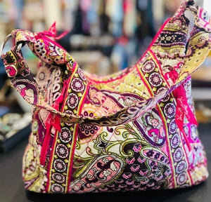 Vera Bradley Berry Paisley Quilted Cotton 12” Shoulder Bag GUC!