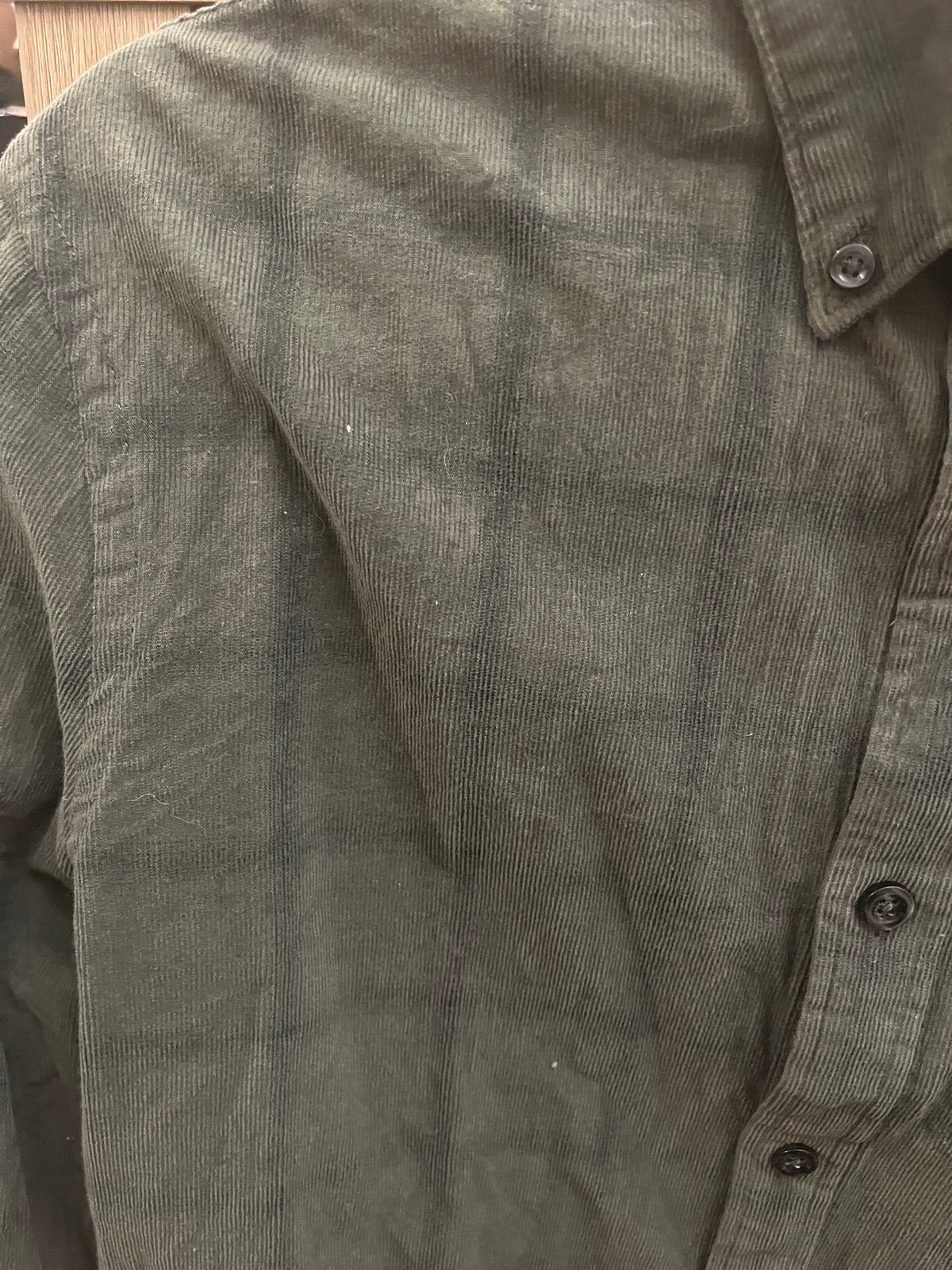 Express Used Green Flannel Micro Cordoroy SzM (Youth)