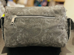 DESIGUAL Gray Denim Medium Embroidered Multi-Pocket Shoulder Handbag GREAT Condition!