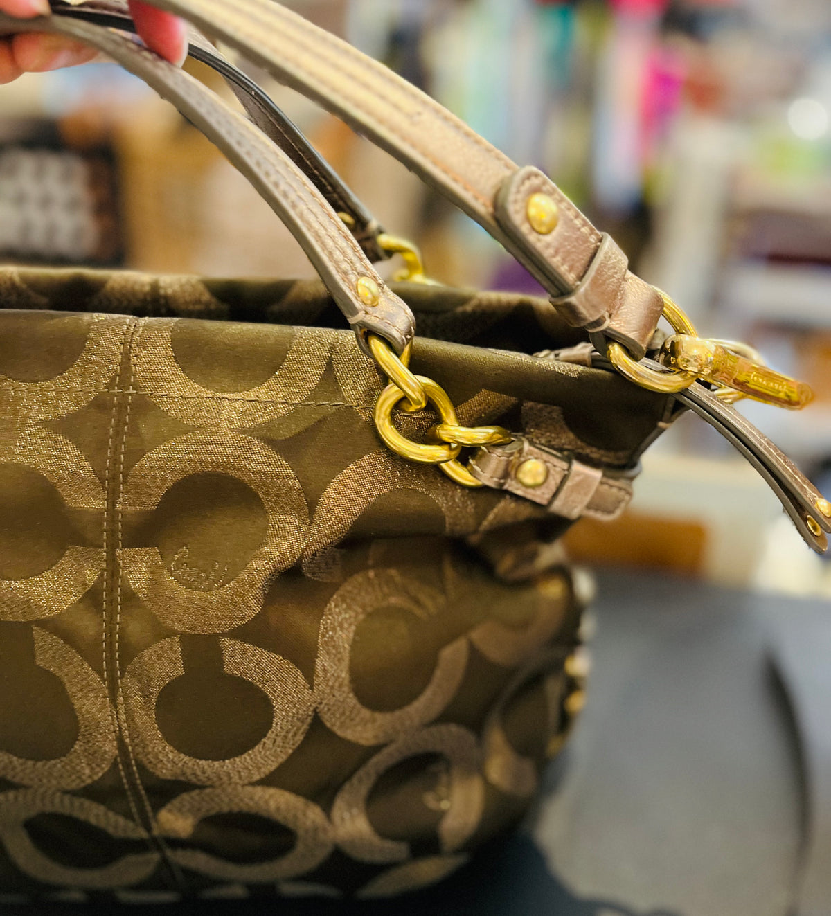 Authentic COACH #60971-1444 Op Art Brooke Metallic Bag w Brass Hardware and Tag