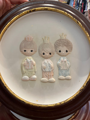 Precious Moments Wee Three Kings Christmas Collection 10” Plate in Wooden Frame Gold Rim (8” opening) (Copy)