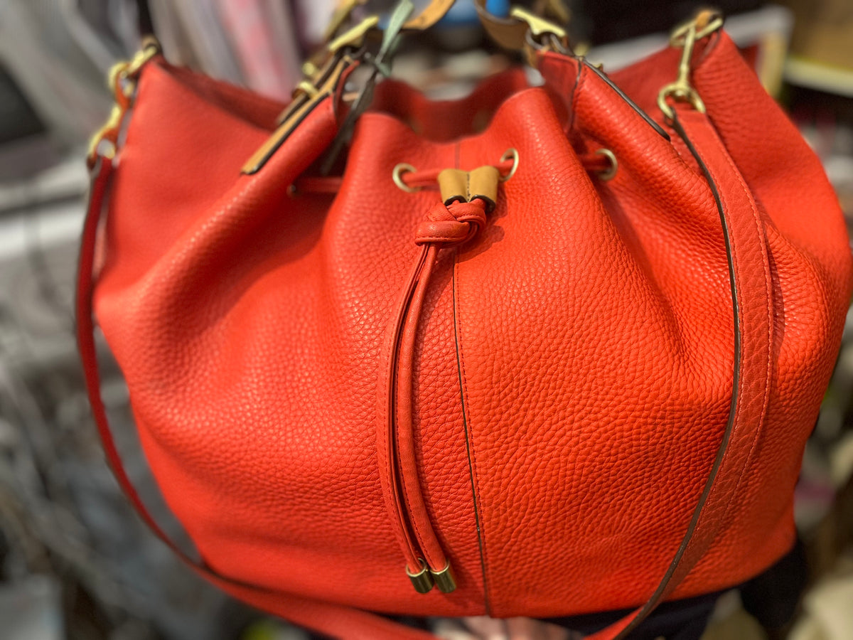 VTG Coach Pebbled Orange Leather Bag