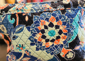 Vera Bradley Lotus Flower Blue Medium 15” W x 10” H Zip Up Bag Gently Used