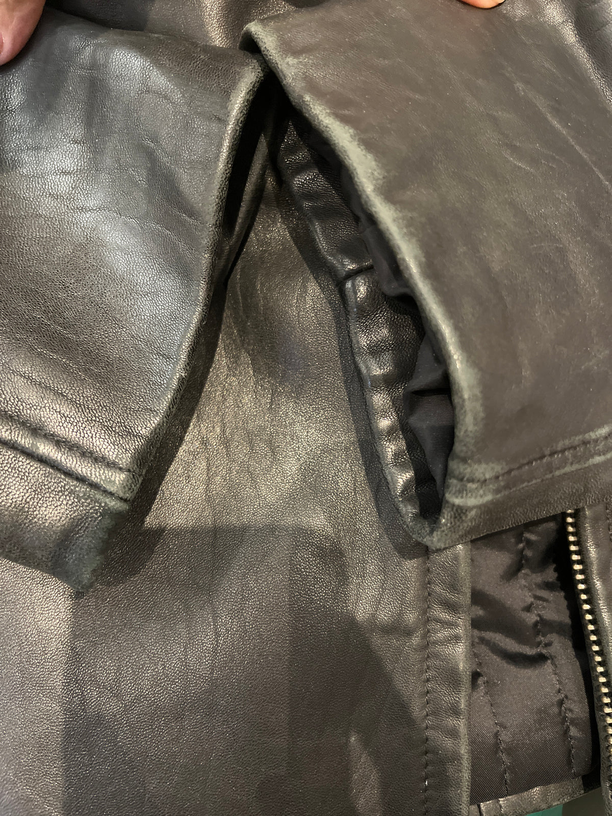 GUESS used Black Leather Jacket Sized Mens Large