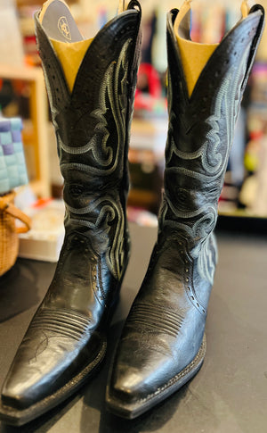 ARIAT Leather Cowgirl Boots with Stitching Pointed Toe Size 5.5