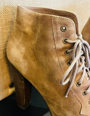Jeffrey Campbell Lita Platform Tan Suede Upper 5” Heel Ankle Boots Size 9