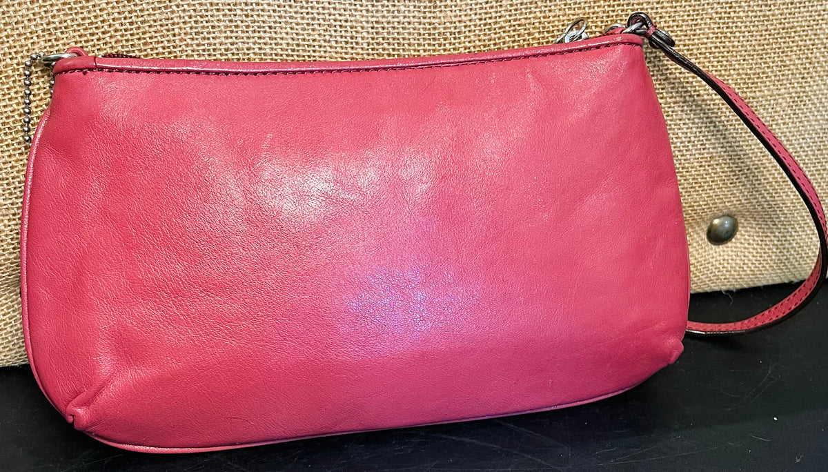 COACH Ashley 9” Leather Zipper Credit Card Wristlet Rose Pink GUC!
