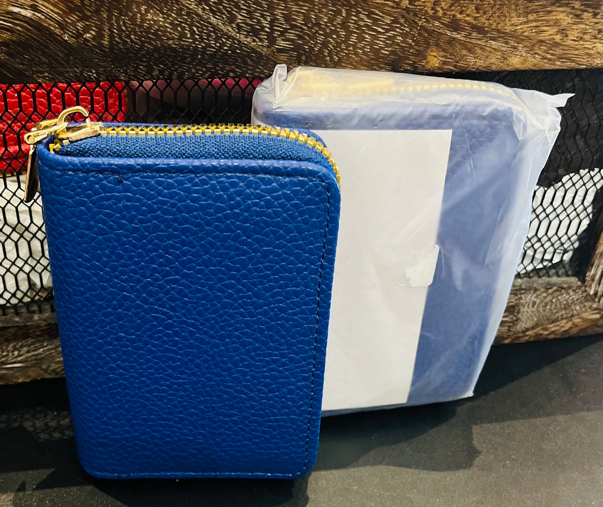 Vegan Leather Small 4” Zip Around Wallets - Muliple Colors New