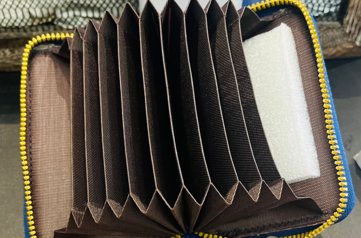 Vegan Leather Small 4” Zip Around Wallets - Muliple Colors New