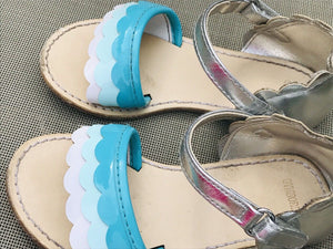 Gymboree Scalloped Espadrilles Sandals Toddler Girls Blue and Silver Sz7 USED