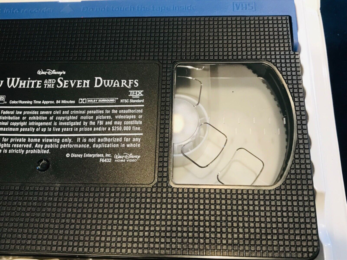 Snow White and the Seven Dwarfs (VHS, 2001, Platinum) Used w Booklet!