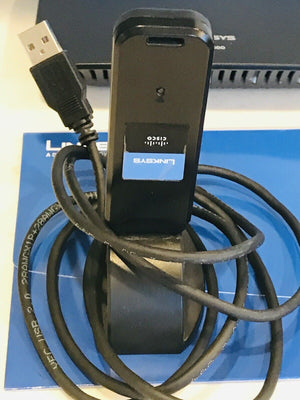 Linksys LOT: 5Port USED Fast Ethernet SE1500NP & Dual-Band Network Adapter WuSB600N