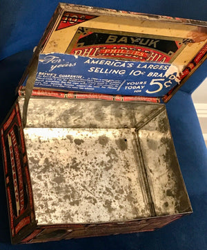1920's Bayuk Philadelphia Hand Made Perfecto Metal Tin w Blue Bayuk Guarantee Used