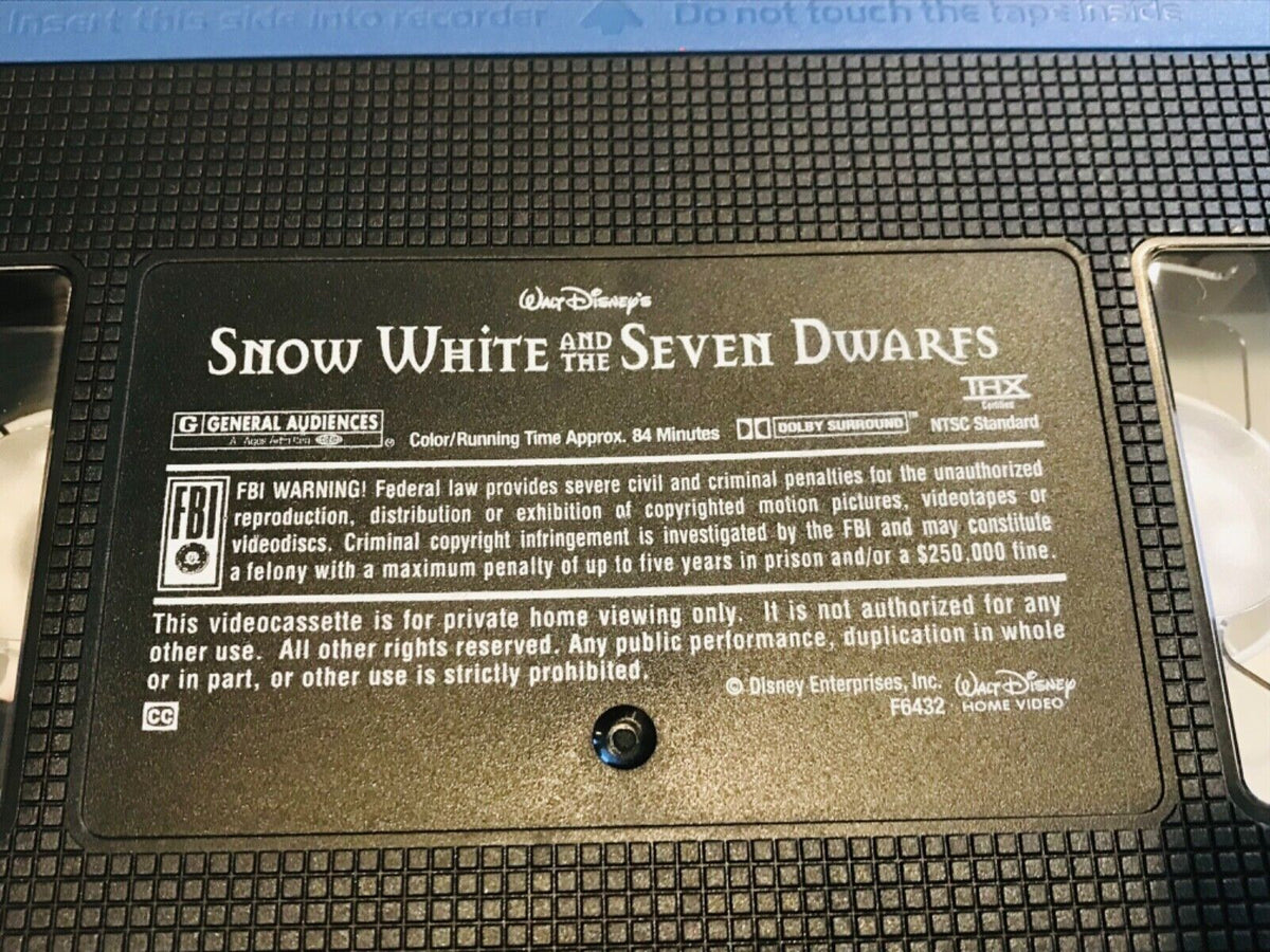 Snow White and the Seven Dwarfs (VHS, 2001, Platinum) Used w Booklet!