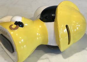 VINTAGE SNOOPY MONEY BANK W STOPPER 1965 United Feature Syndicate USED